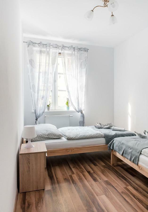Apartament Na Wyspie Piasek Apartment Klodzko Ngoại thất bức ảnh
